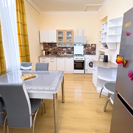 Apartment Deme คูทายสิ ภายนอก รูปภาพ